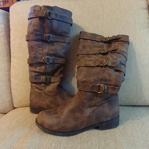 2 Lips Too brown zip boots